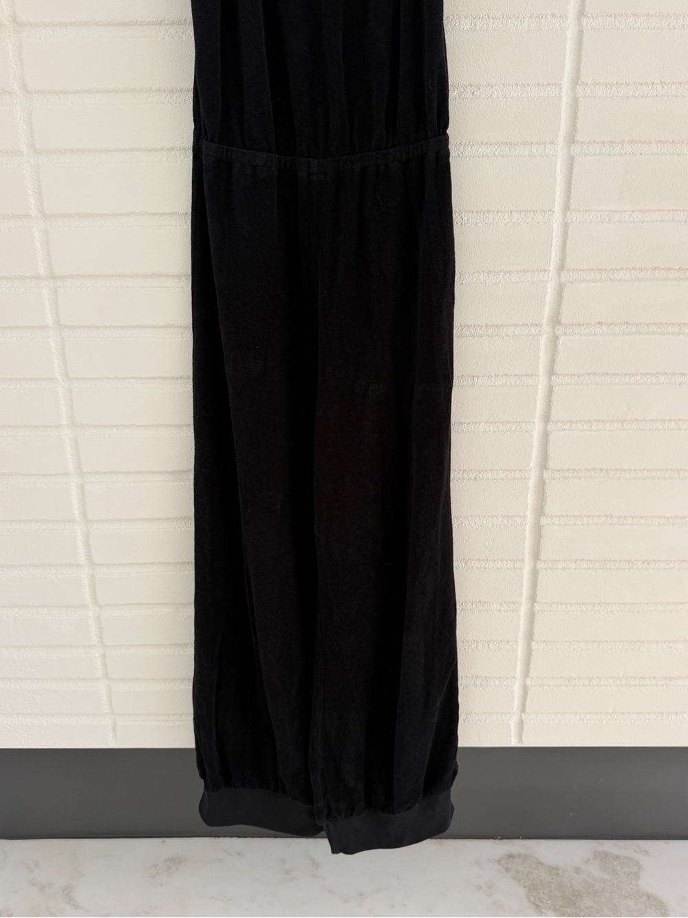 Suzie Kondi Giorgi Jumpsuit - Black - Picture 15 of 15